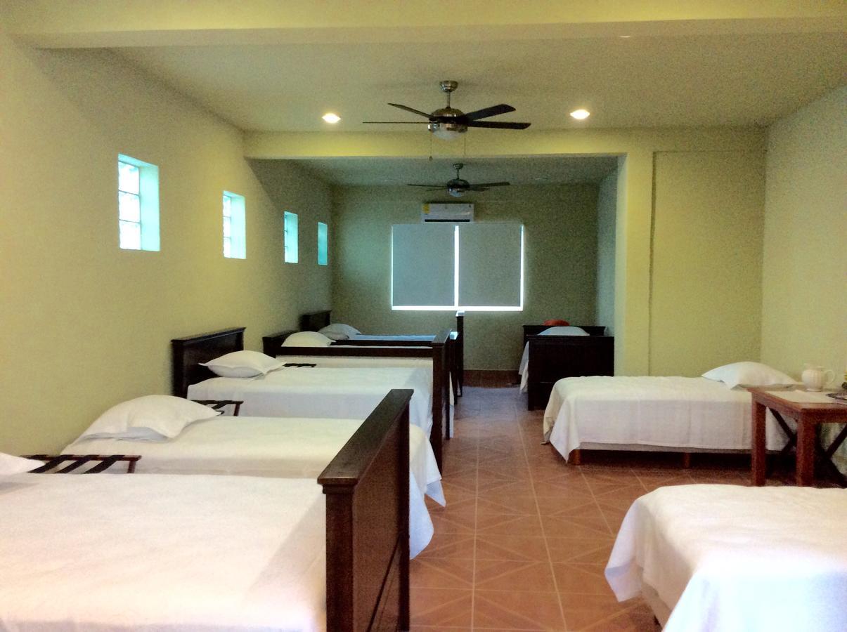 Casa Paloma Blanca Hostel Исла-Мухерес Экстерьер фото